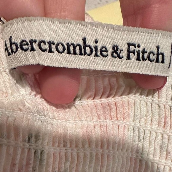 Abercrombie & Fitch Pink Floral Puff Sleeve Crop Top Size Large - Picture 3 of 6